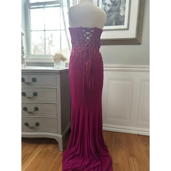 Faviana Glamour Gown Magenta Beaded Lace Corset Black Tie Prom Dress Size 6 - Picture 9 of 10